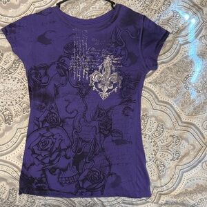 Stranded Purple Graphic Fleur-de-Lis & Skull Short Sleeve Tee